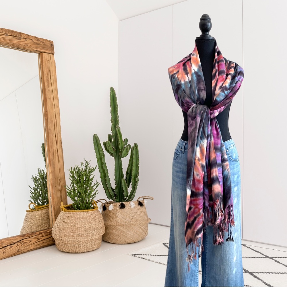 Brightly Twisted Tie Dye Twist Fringe Hem Scarf